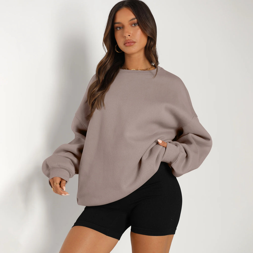 Chic Oversized Crewneck Sweatshirt for Women - Y2K Inspired Casual Pullover for Fall & Winter Fashion