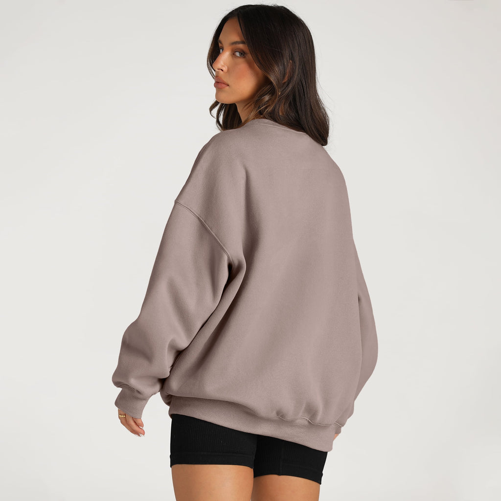 Chic Oversized Crewneck Sweatshirt for Women - Y2K Inspired Casual Pullover for Fall & Winter Fashion